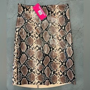 Commando Snakeskin Mini skirt size Medium